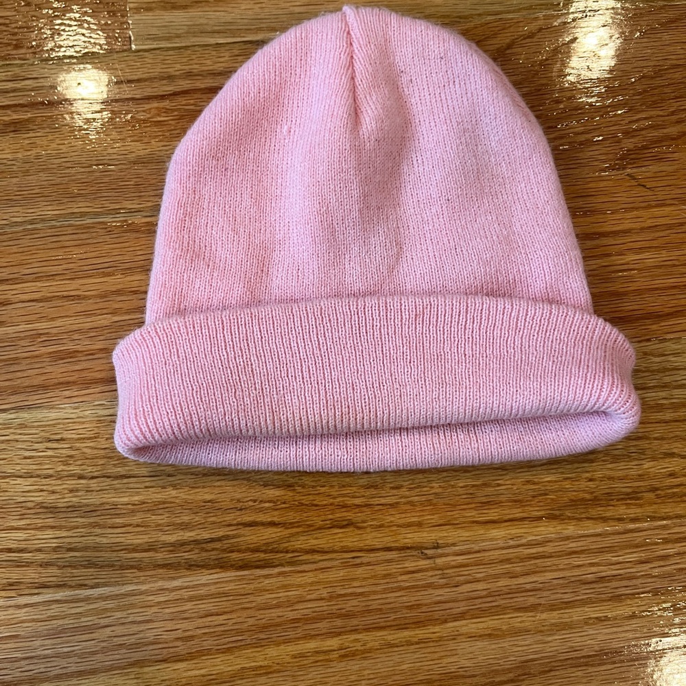 pink beanie